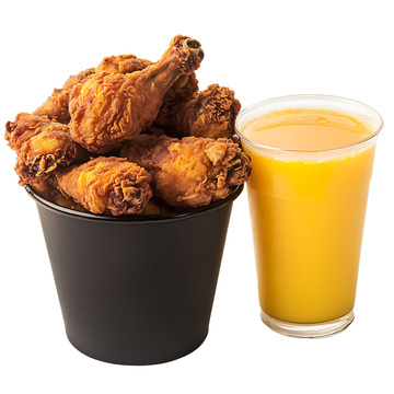 炸鸡与橙汁快餐