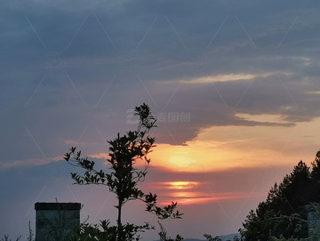 落日余晖,夕阳西下