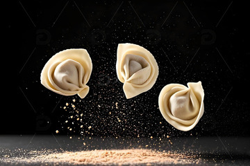 散落的馄饨摄影图2