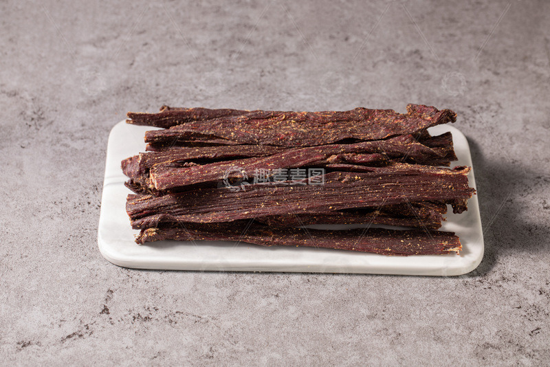 高清大图下载【趣麦麦图】一盘风干牛肉1