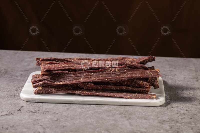 高清大图下载【趣麦麦图】一盘风干牛肉