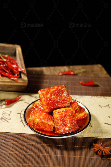 香辣油腐乳霉豆腐一盘1