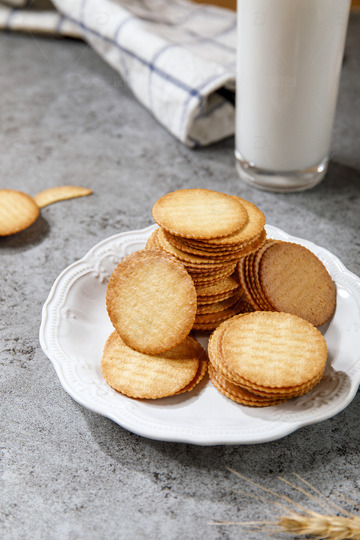 薄脆饼干超薄牛奶饼干5