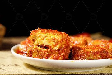 香辣油腐乳霉豆腐特写