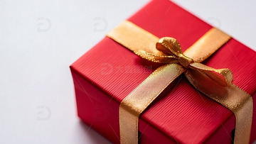 节日促销折扣红色礼物礼盒特写白色背景