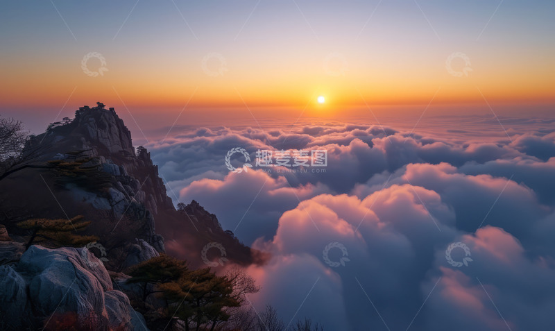 高清大图下载【趣麦麦图】高山云层自然摄影