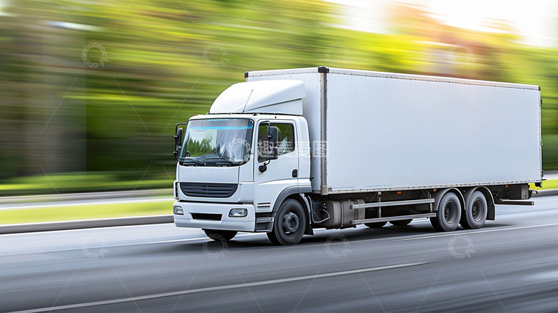 高清大图下载【趣麦麦图】卡车货车运输白色行驶物流货物场景
