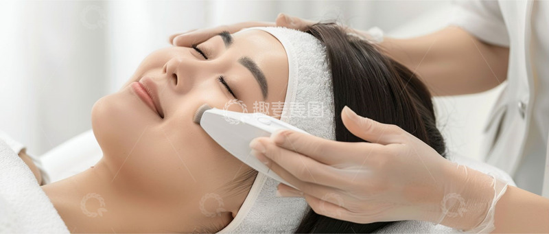 高清大图下载【趣麦麦图】美容院美容按摩的女性