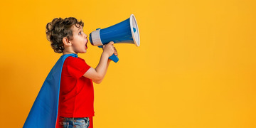 斗篷喇叭男孩实拍