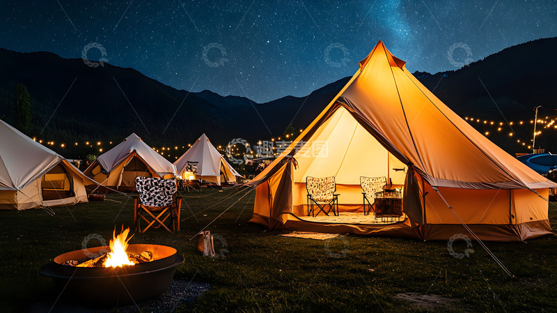 高清大图下载【趣麦麦图】夜间露营帐篷与篝火