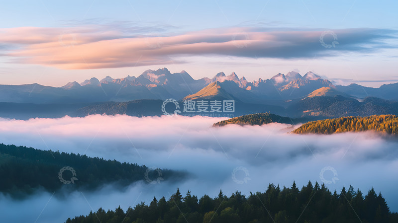 高清大图下载【趣麦麦图】清晨云雾中的山峦