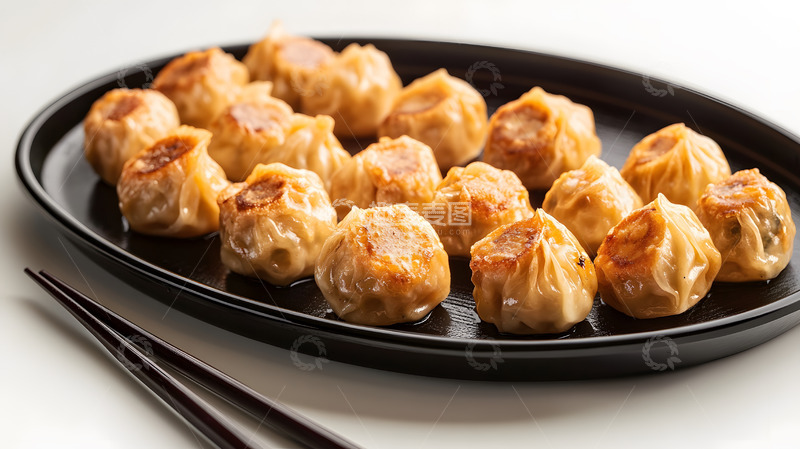 高清大图下载【趣麦麦图】金黄酥脆的小煎饺传统中式美食