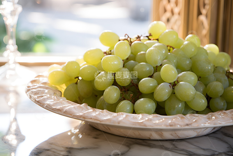 高清大图下载【趣麦麦图】一盘新鲜的绿色葡萄