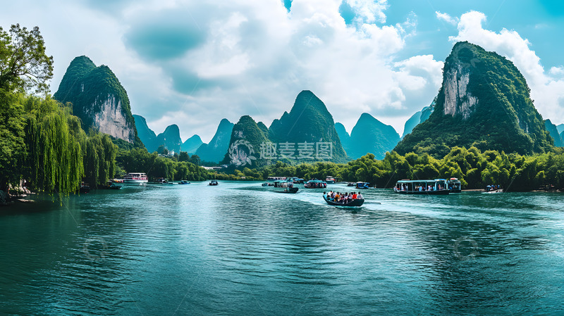 蓝天白云下的河流与山水船只风光桂林旅游