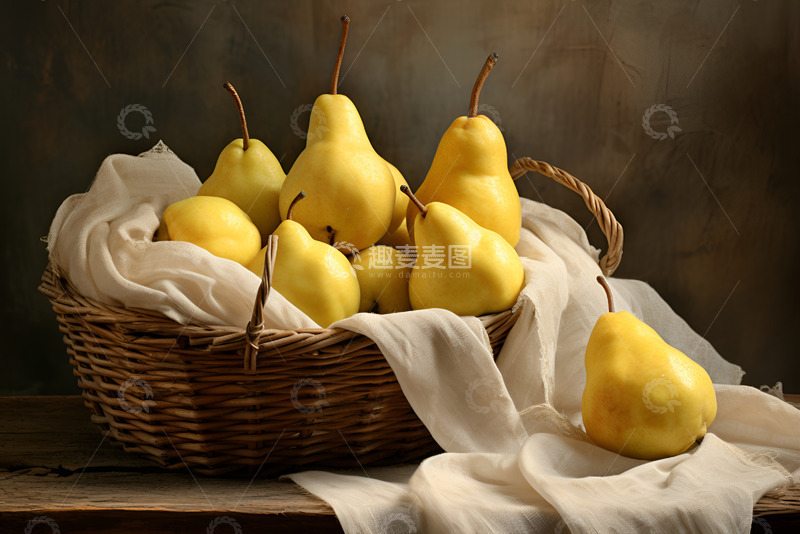 高清大图下载【趣麦麦图】一篮子熟透的巴梨