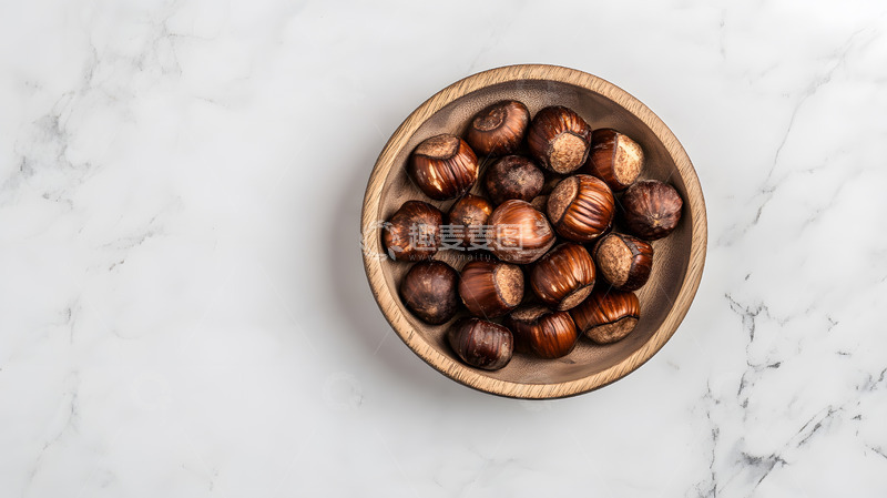 高清大图下载【趣麦麦图】简约栗子大理石背景食材特写图