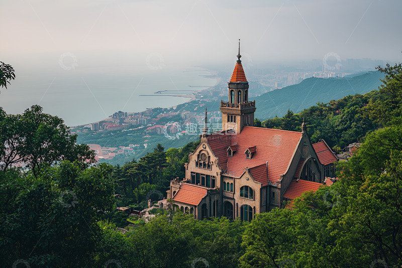 高清大图下载【趣麦麦图】远处的城堡摄影