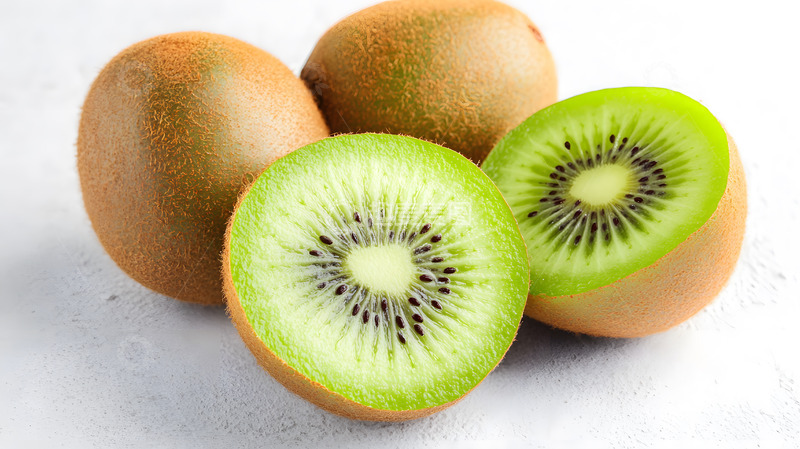 高清大图下载【趣麦麦图】整颗与切片绿色猕猴桃健康水果图