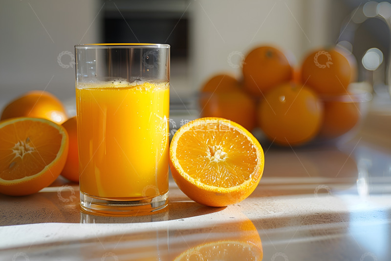 高清大图下载【趣麦麦图】一杯橙子汁和橙子