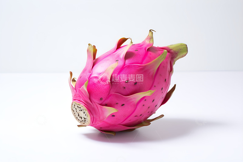 高清大图下载【趣麦麦图】一个新鲜的火龙果特写