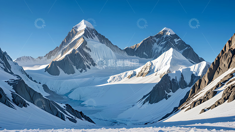 高清大图下载【趣麦麦图】-雪山透露的本质