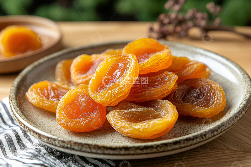 高清大图下载【趣麦麦图】一盘美味的杏皮干