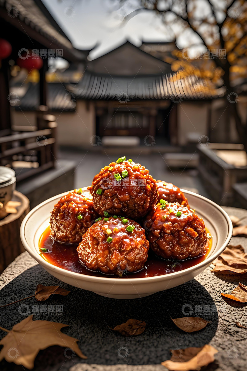 高清大图下载【趣麦麦图】四合院桌子上放的一盘红烧丸子摄影图