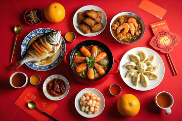 春节年夜饭摄影图