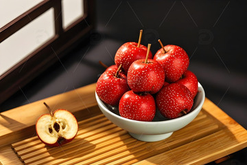 山里红山楂果摄影图