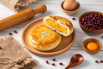 老婆饼中式糕点摄影图4