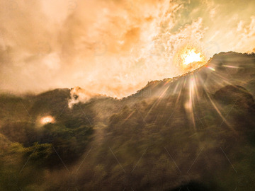 美丽的朝阳美景