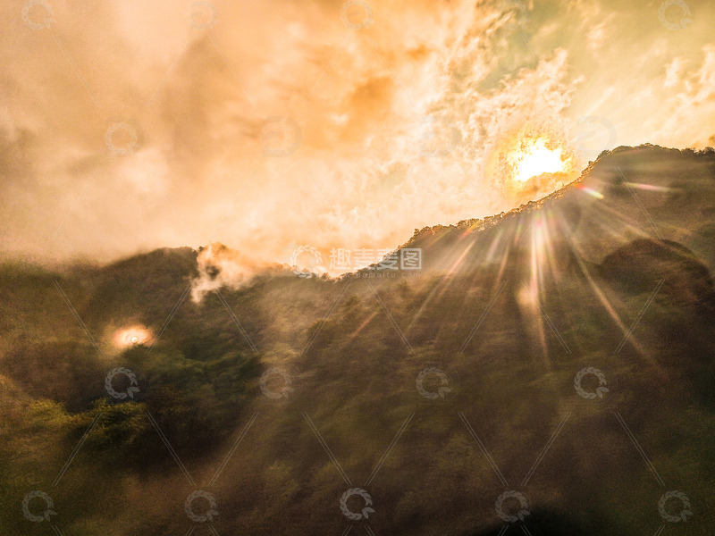 高清大图下载【趣麦麦图】美丽的朝阳美景