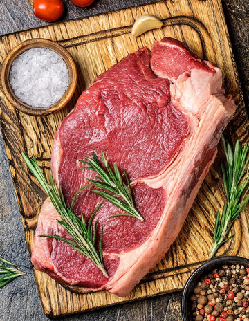 新鲜的大块牛肉10