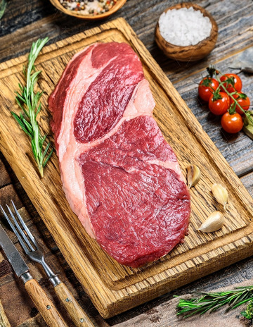 新鲜的大块牛肉11