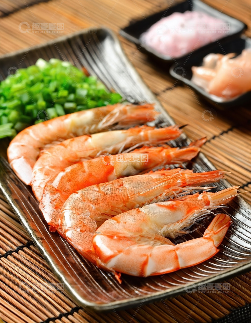 高清大图下载【趣麦麦图】清新美味：白灼虾的简约艺术11