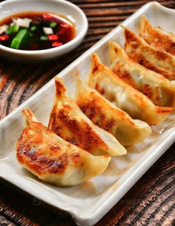 传统美食：香煎饺子的诱人时刻2