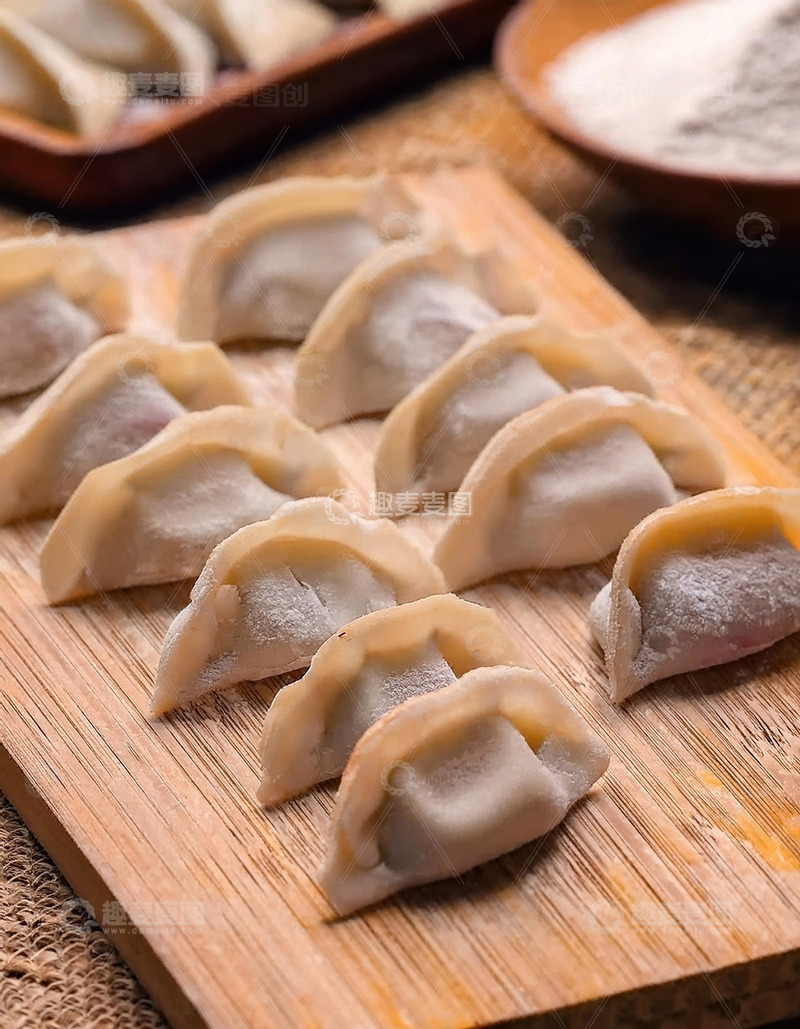 高清大图下载【趣麦麦图】手工艺术：未煮水饺的自然美12