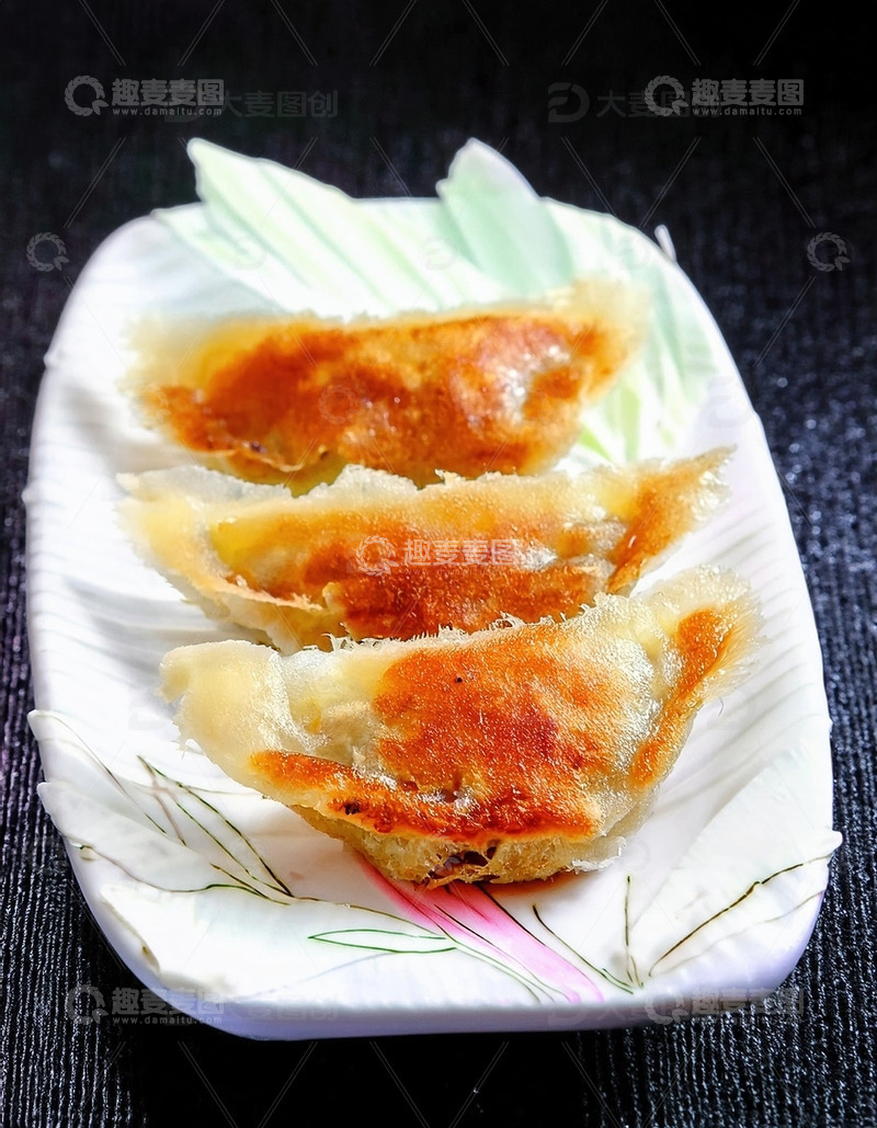 高清大图下载【趣麦麦图】超好吃的煎饺锅贴6