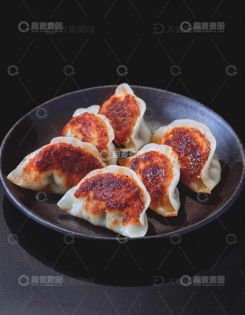 高清大图下载【趣麦麦图】传统美食：香煎饺子的诱人时刻22