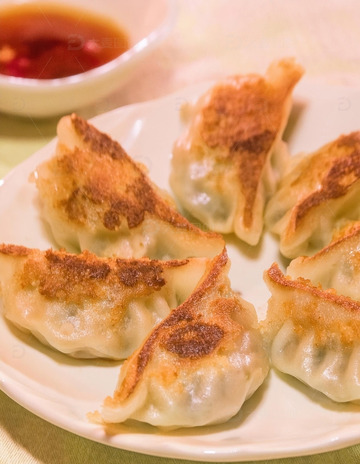 超好吃的煎饺锅贴1