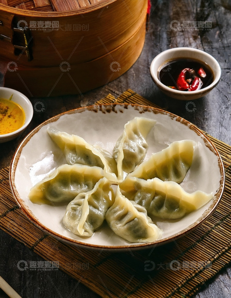 高清大图下载【趣麦麦图】东方美食：蒸饺与酱料的完美搭配7