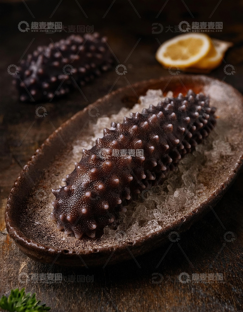 高清大图下载【趣麦麦图】传统海参料理：自然与美味的结合2