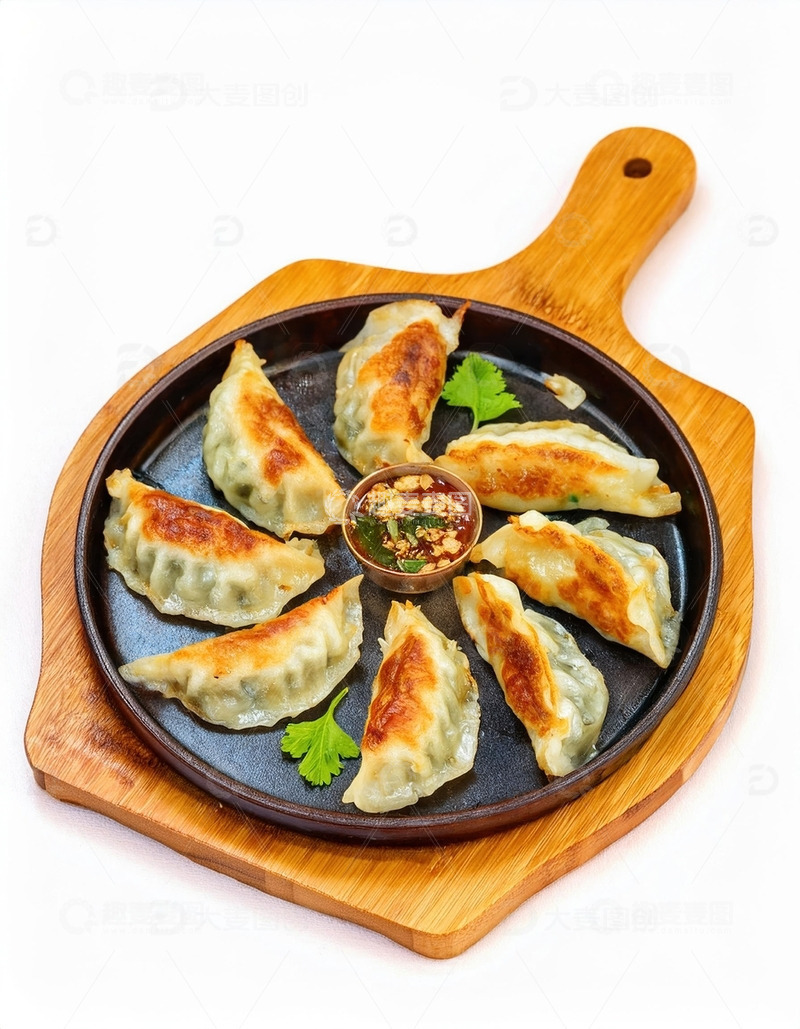 高清大图下载【趣麦麦图】简单而美味：煎至金黄的饺子28