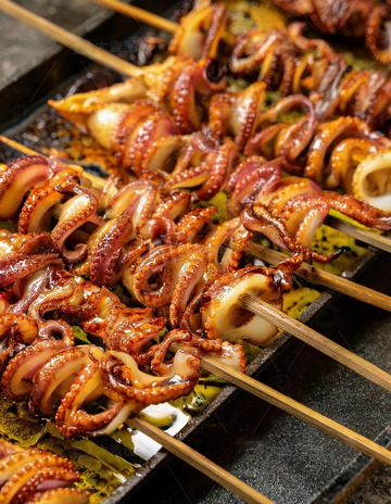 烤鱿鱼-烧烤美食摄影9