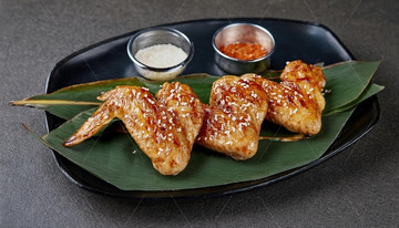 烤鸡翅-烧烤美食摄影4