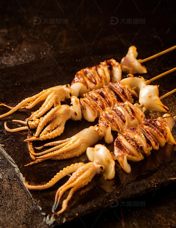 烤鱿鱼-烧烤美食摄影10