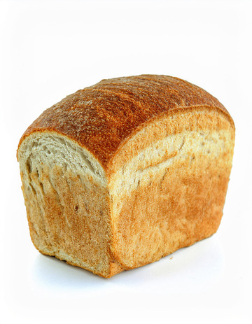 新鲜出炉：金黄面包切片1