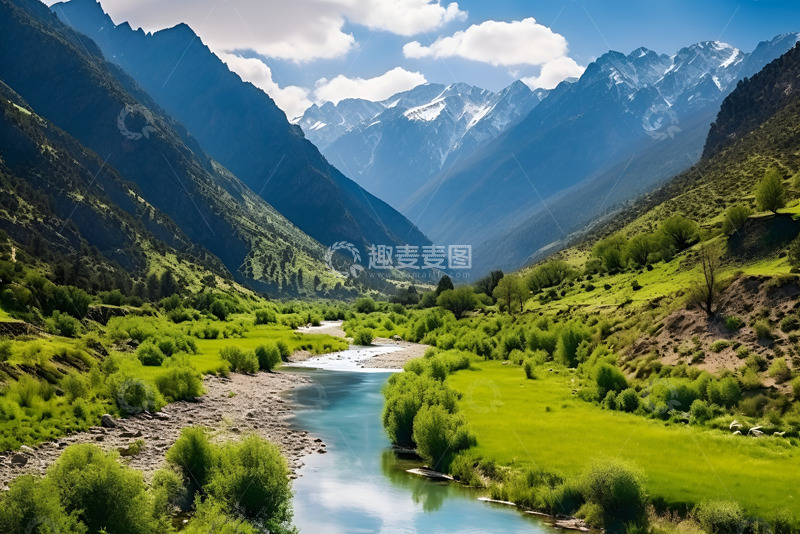 高清大图下载【趣麦麦图】高山峡谷中清澈的溪流