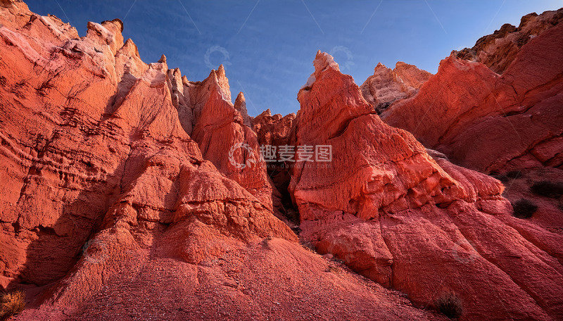 高清大图下载【趣麦麦图】红色砂岩的地质艺术