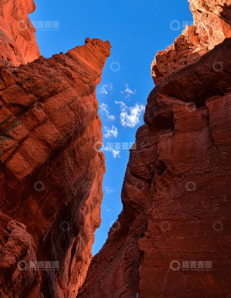 高清大图下载【趣麦麦图】砂岩竖立的自然奇观